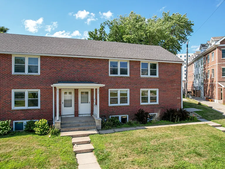 2141 Sunset Dr — Photo 19