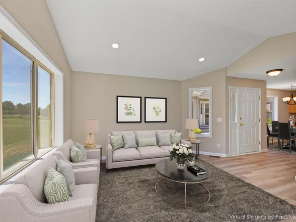 10527 64th Ln NE, Albertville, MN 55301