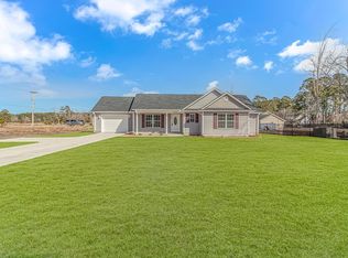 1282 Scenic Dr, Loris, SC 29569