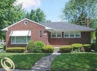 17005 Ego Ave, Eastpointe, MI 48021