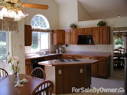 5th image of 1721 Pheasant Run Dr