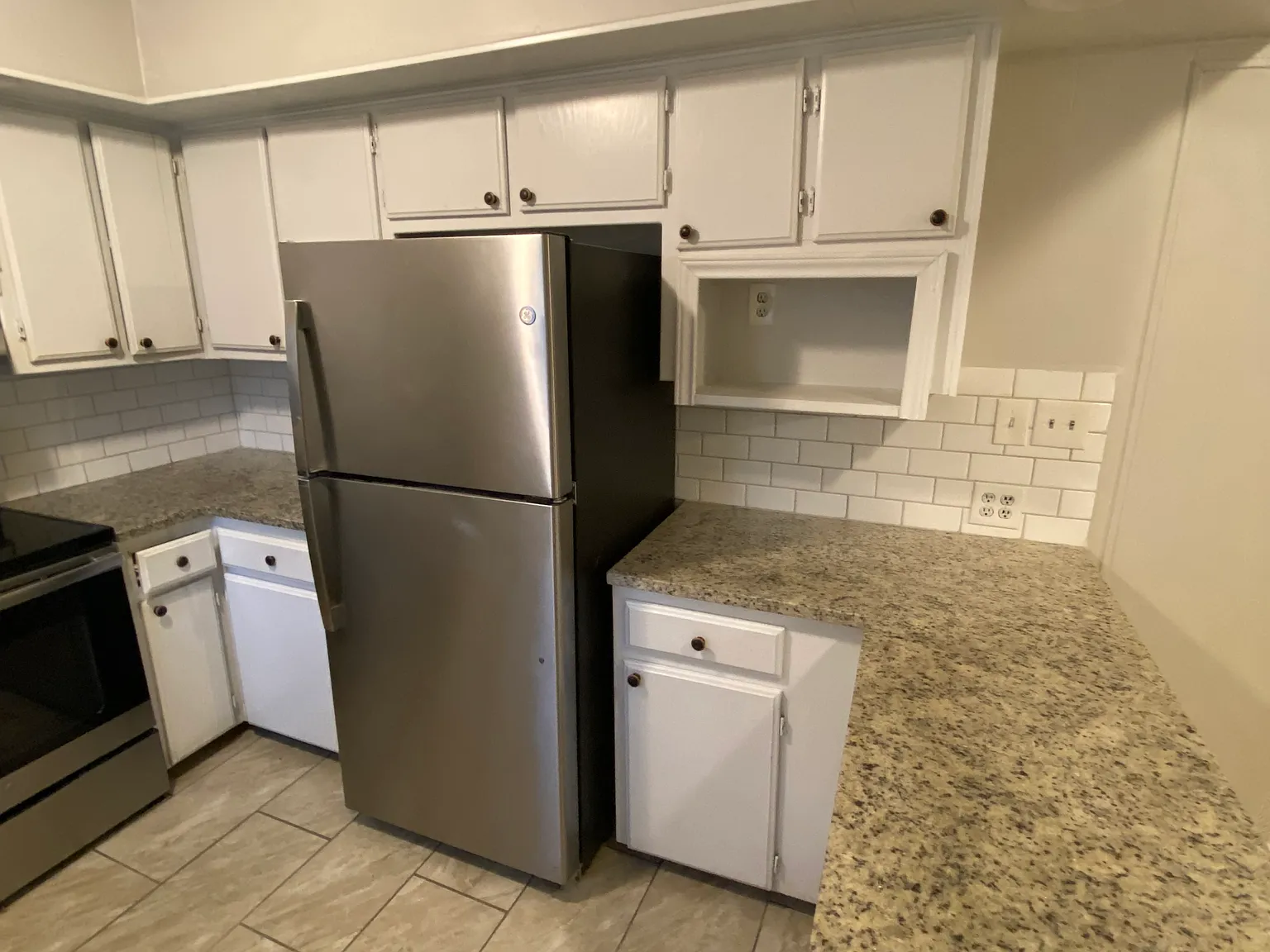 1 bed, $1,325 — Photo 4