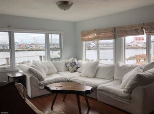 1155 Succotash Rd, Narragansett, RI 02879