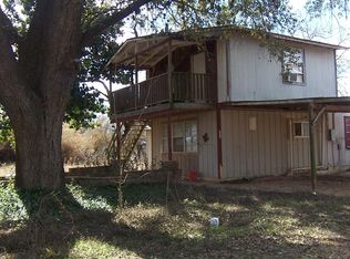 115 Pura South Ln, Poteet, TX 78065