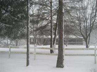 5500 Conway Rd, Chelsea, MI 48118