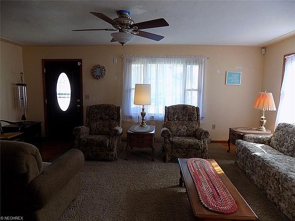 3rd image of 226 Idaho Ave