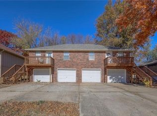 9404-9406 E 83rd St, Kansas City, MO 64138