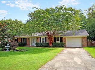 313 Longleaf Rd, Summerville, SC 29486
