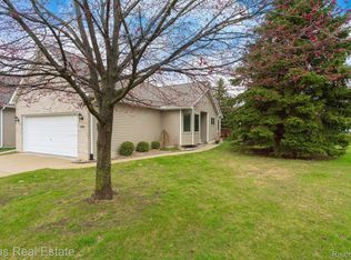 9096 Emily Dr, Davison, MI