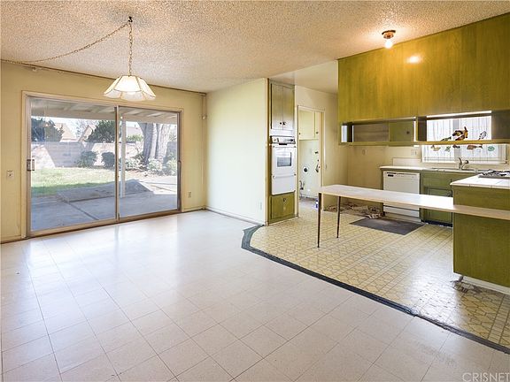 5th image of 6542 Kenwater Ave