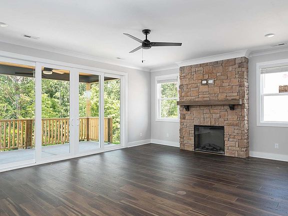 5th image of 1574 Storyvale Ln