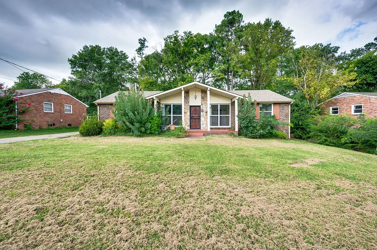 Building Photo - 5409 Country Dr
