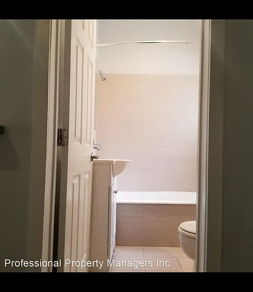 837 S Normandie Ave — Photo 6