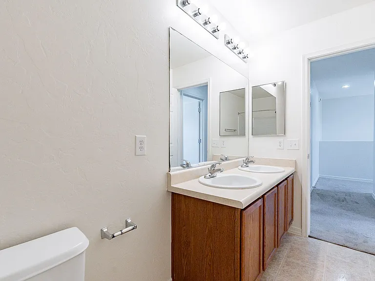 1083 W Calle Vista De Suenos — Photo 35