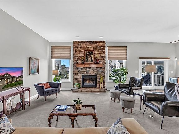 3rd image of 264 Prestwick Dr