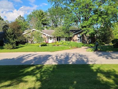 2011 Shaw Woods Dr, Rockford, IL, 61107