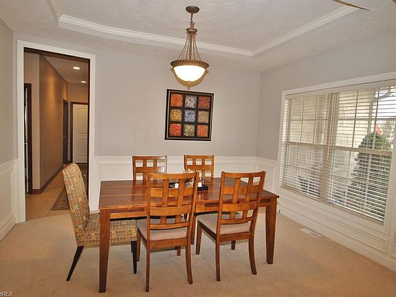 4th image of 4249 Oakmont Dr