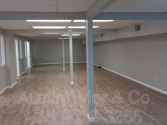 4th image of 4413 Constitution Ln