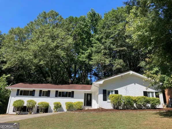 2707 Rainbow Ridge Rd, Decatur, GA 30034