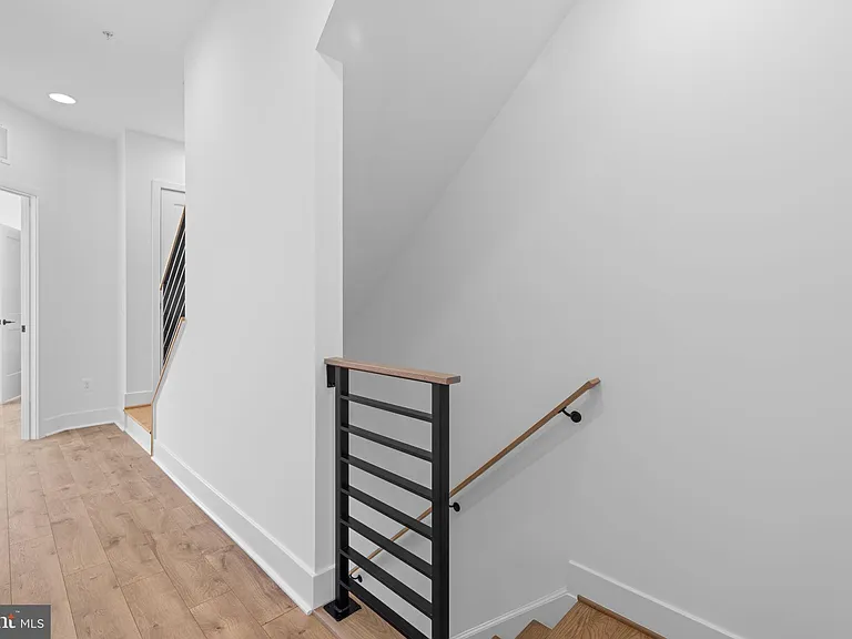 3104 Camber Pl — Photo 7