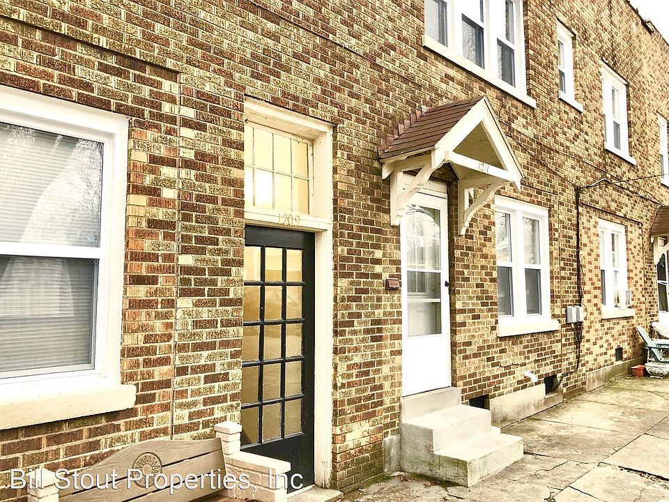 1st image of 1209 Krieger St #3