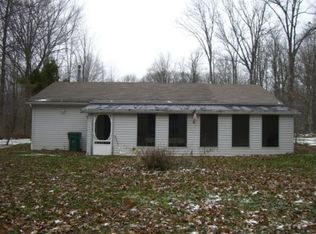 1676 Lakeview Rd, Jamestown, PA 16134