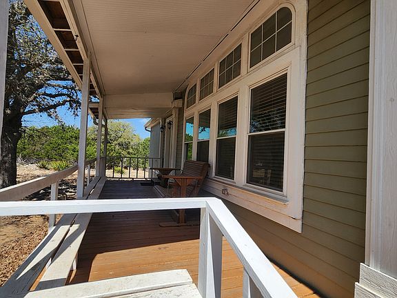 2nd image of 140 River Ranch Rd