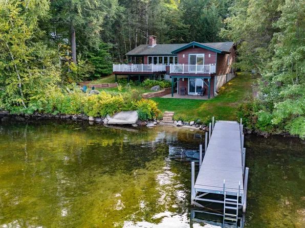 18 Oak Island Road, Meredith, NH 03253