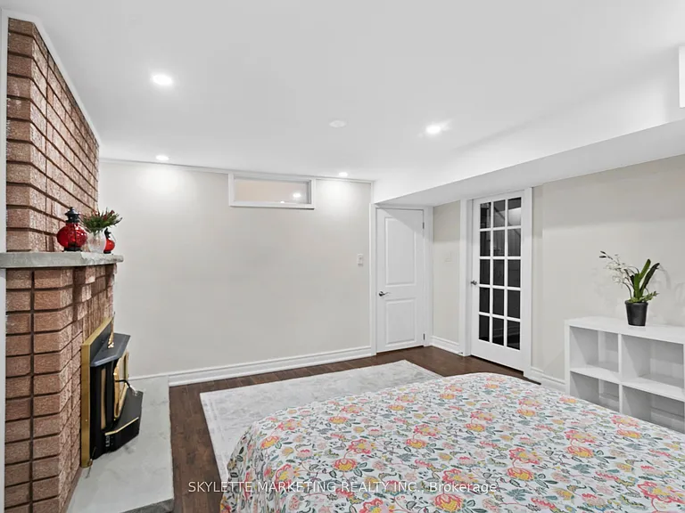 17 Sabrina Ct #BASEMENT — Photo 22