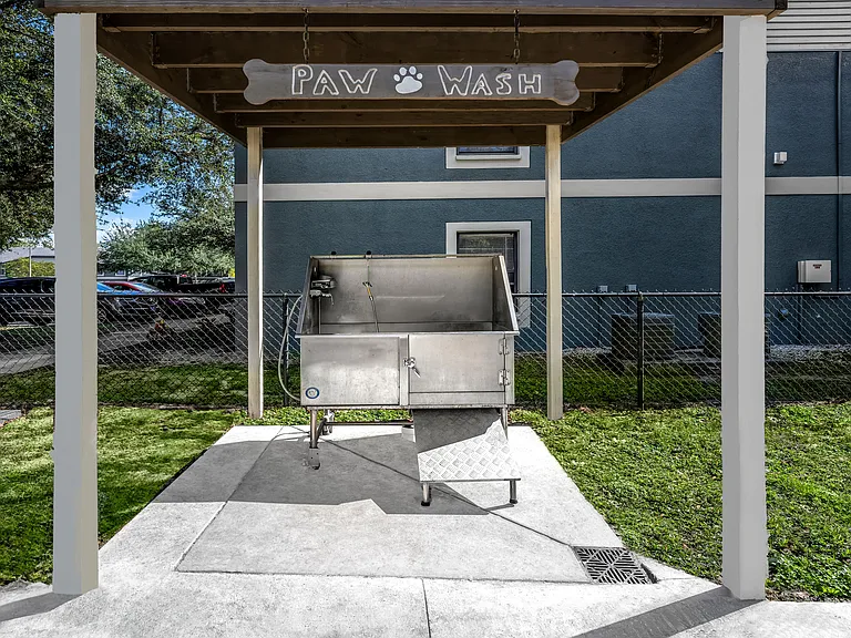 Ashton Oaks — Photo 10