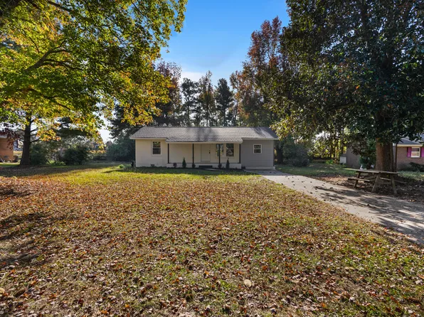 1924 Carr Creek Rd, Sanford, NC 27332