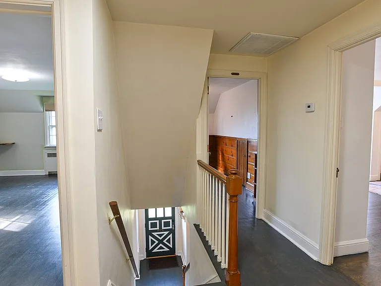 2302 Rudy Rd — Photo 23