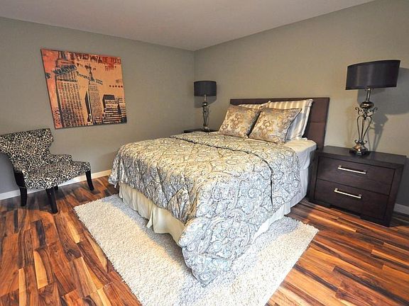 5th image of 617B Spruce Ave