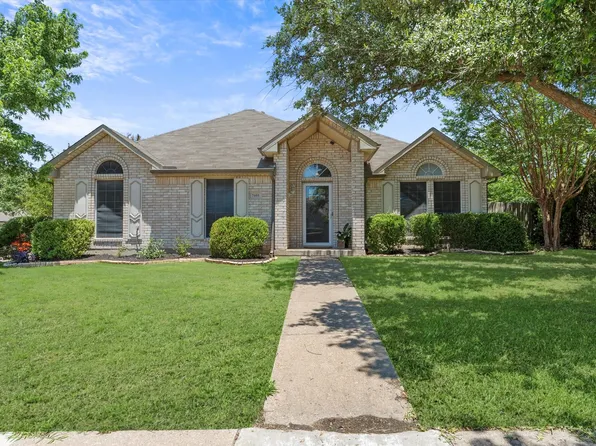 7601 Munich Dr, Rowlett, TX 75089