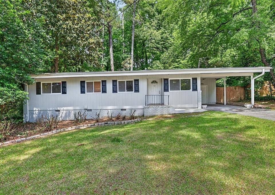 1st image of 2462 Skyland Trl NE