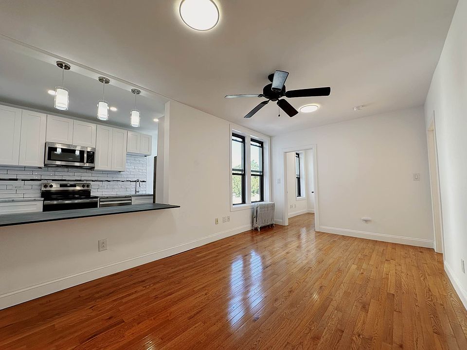 1st image of 41 Prospect Park SW APT 3E