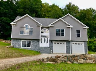 26 Hillandale Rd, Danbury, CT 06811