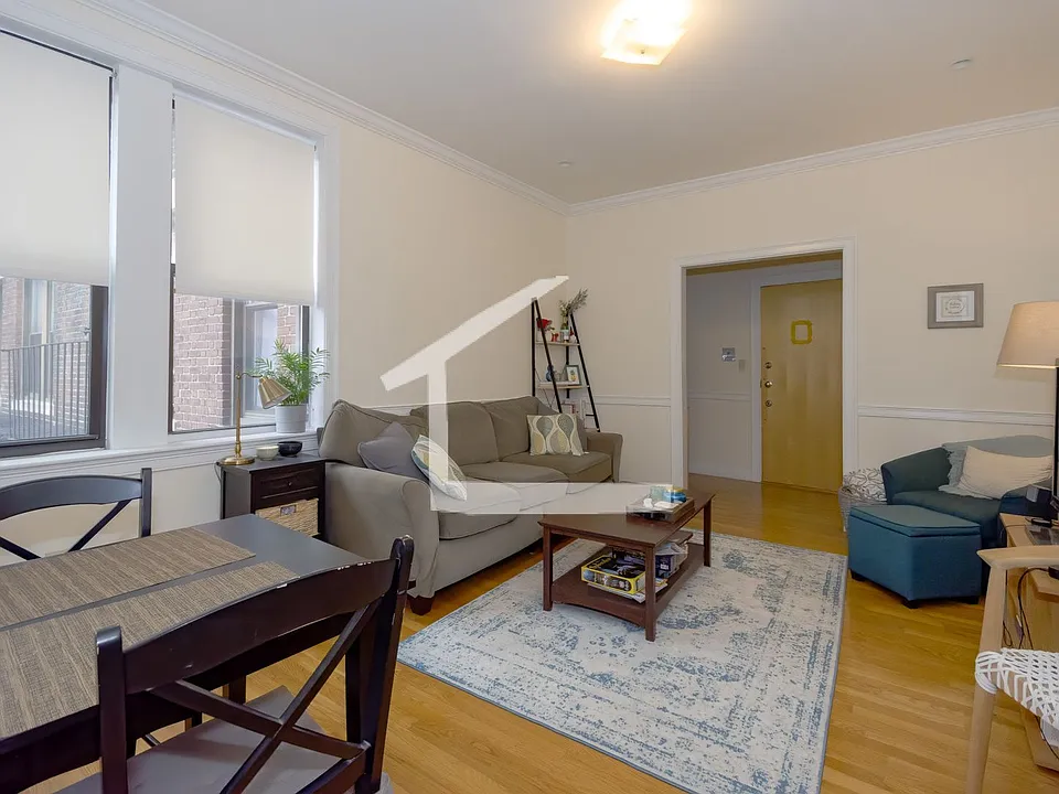 1336 Commonwealth Ave #15P