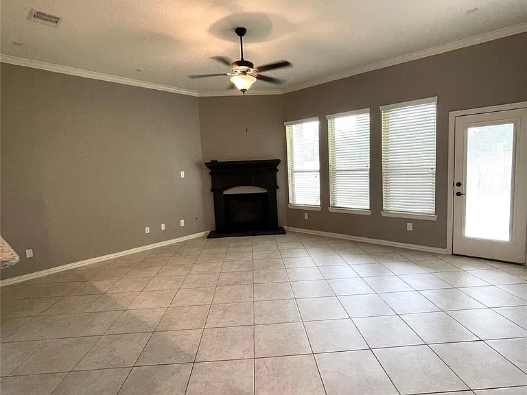 14831 Raleighs Meadow Ct — Photo 13