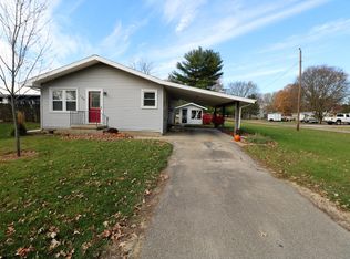 700 S Mary St, Atlanta, IL 61723