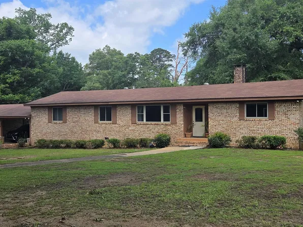 225 Wintergreen Rd, Valley Grande, AL 36703