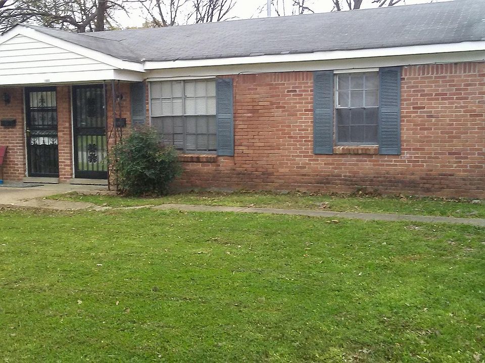 1st image of 1063 Treadwell St #2