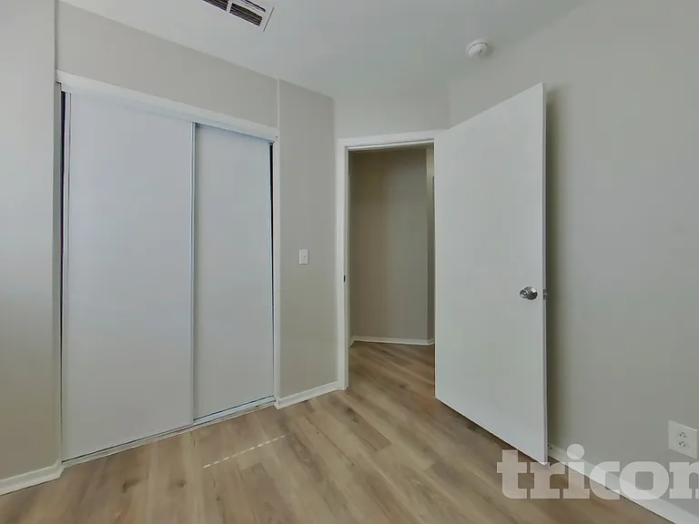 11514 W Wethersfield Rd — Photo 19