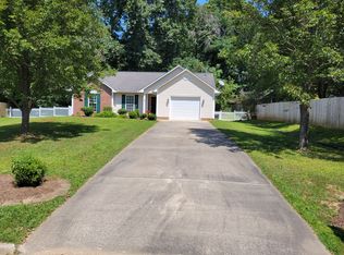 384 Glensprings Dr, Fletcher, NC 28732