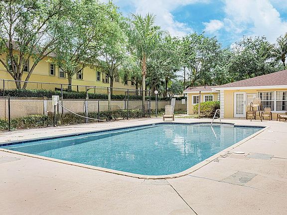 2nd image of 1501 Palm Beach Trace Dr #1