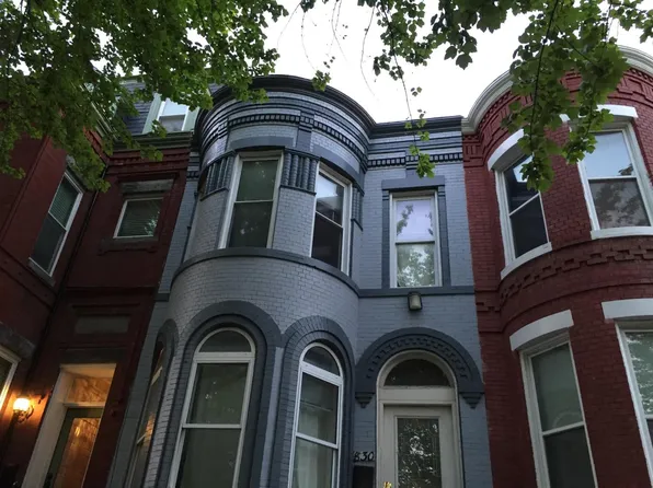 830 7th St NE, Washington, DC 20002