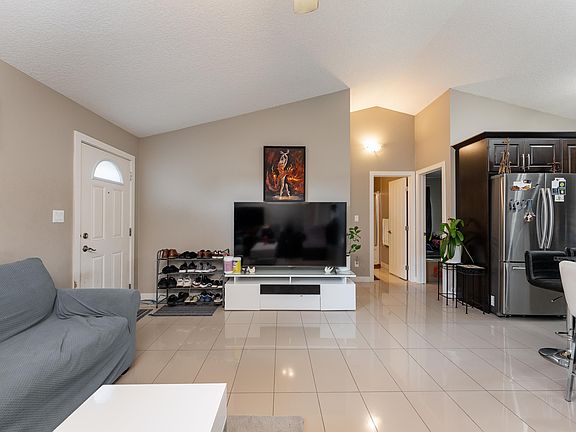 3rd image of 12847 86th St NW