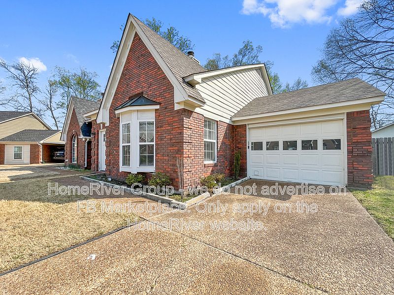 1st image of 5910 Garden Walk E