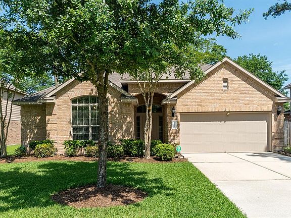 Home has recent updates including the AC compressor and coil in 2016. Plus great access to 99, I-45 or the Hardy.