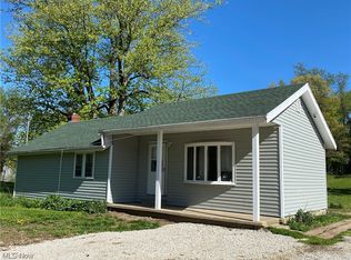 3045 Hayne Rd, Akron, OH 44312